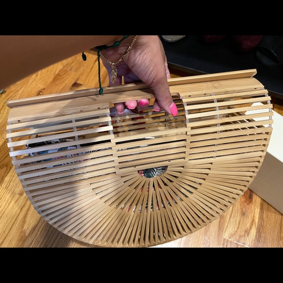 Women's Bamboo Handbag - Picture 11 of 14
